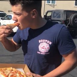 bflynnza on One Bite Pizza App