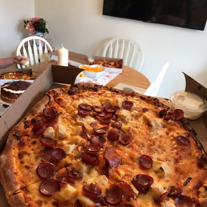 Pizza Review