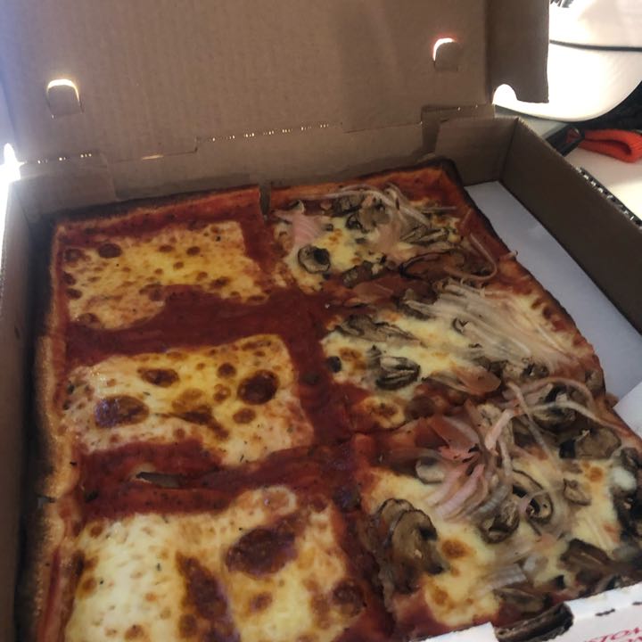 Pizza Review