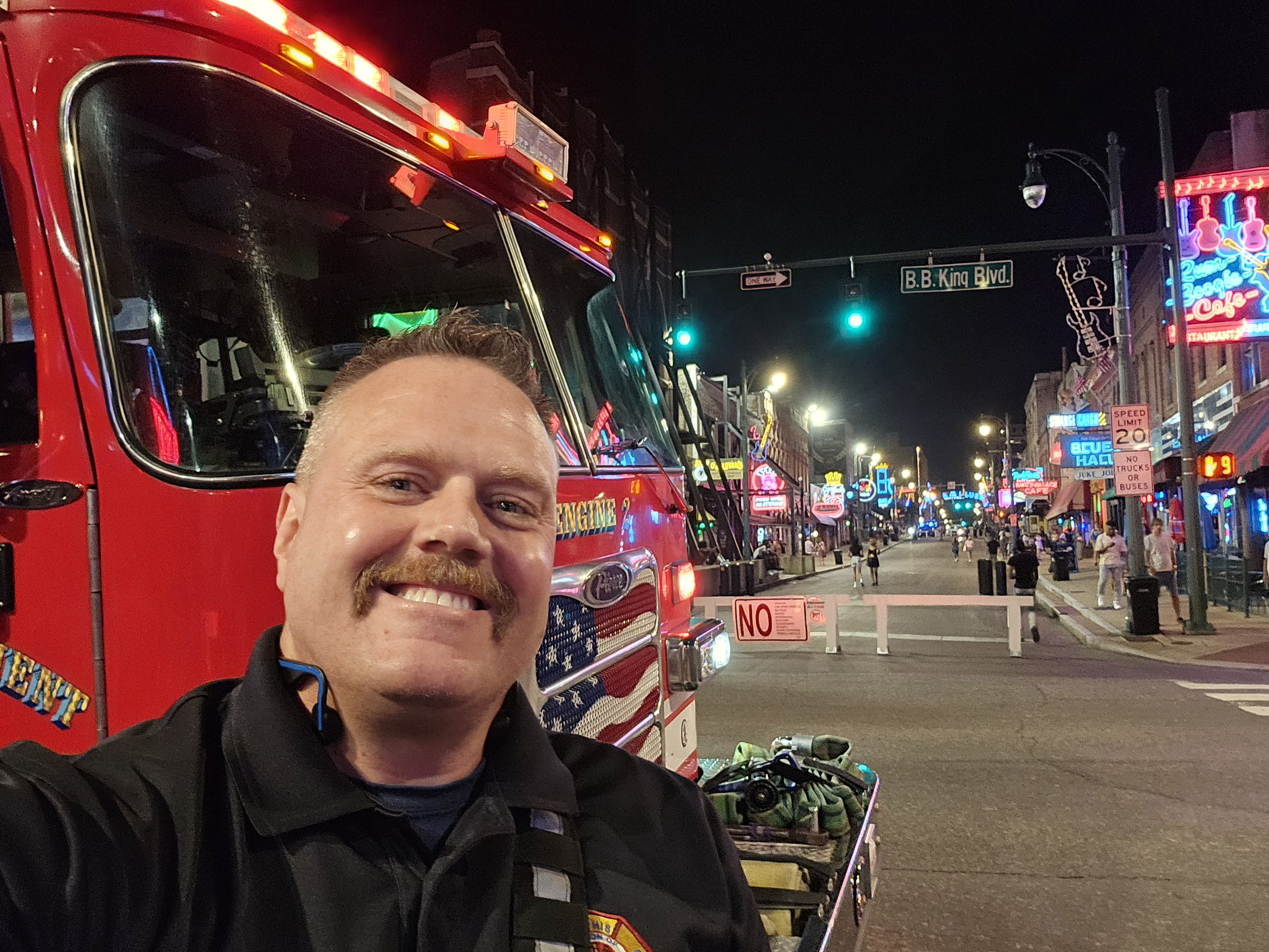 rich.schwartz1 on One Bite Pizza App