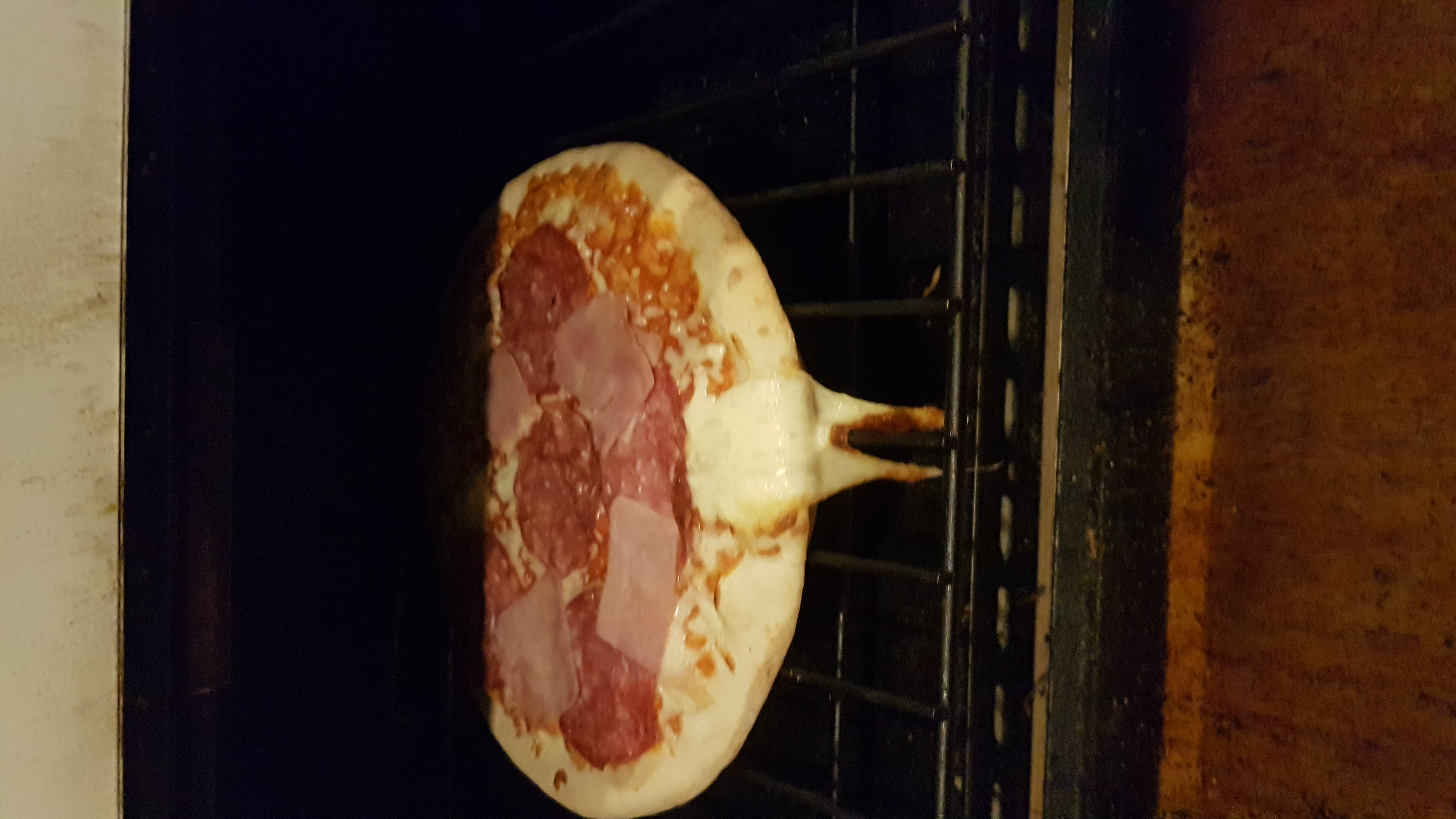 max.burton-phillips on One Bite Pizza App