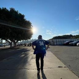 branden.valenzuela on One Bite Pizza App