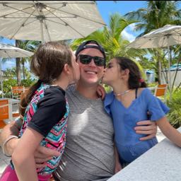 adam.kaye on One Bite Pizza App