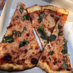 nerdyalamode on One Bite Pizza App