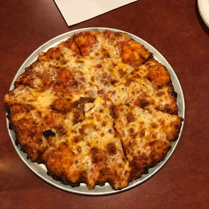 Round Table Pizza Reviews Auburn, CA One Bite