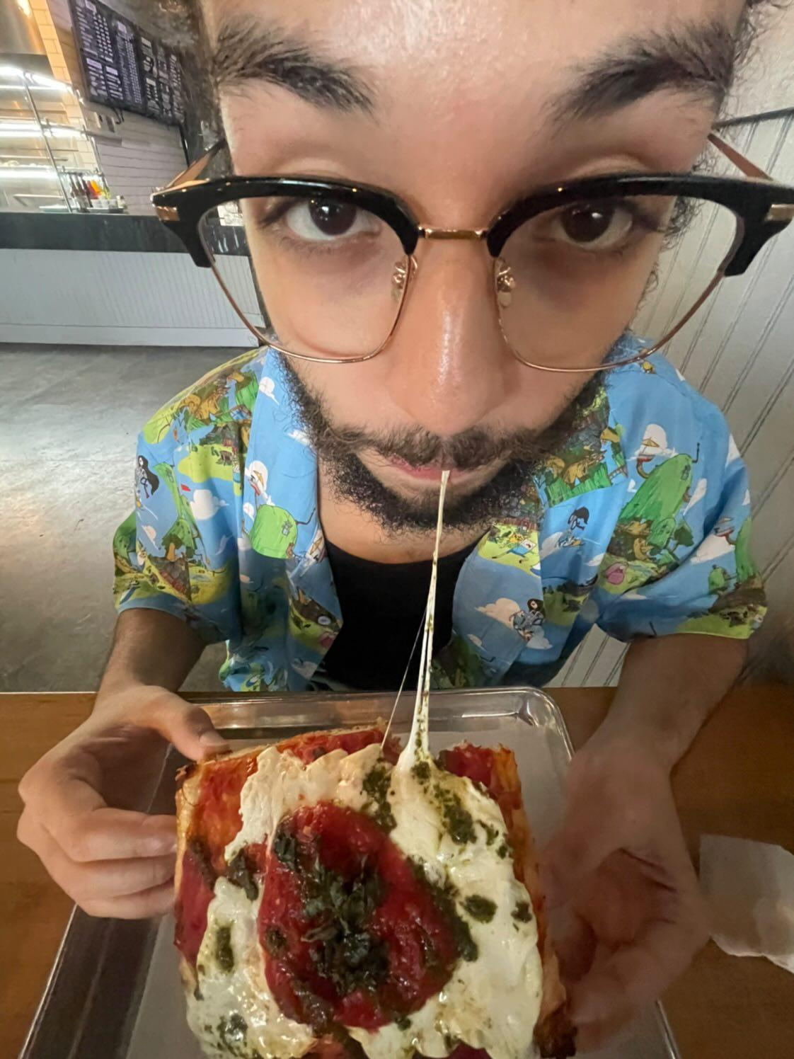 nick.delgado on One Bite Pizza App