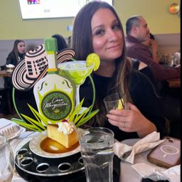 elizabeth.bonnot on One Bite Pizza App