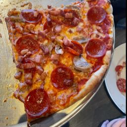 allison.lee on One Bite Pizza App
