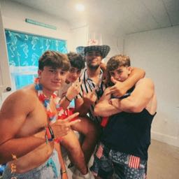 joemama.reviews on One Bite Pizza App