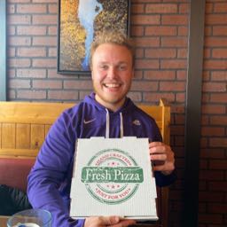 sean.henry6 on One Bite Pizza App