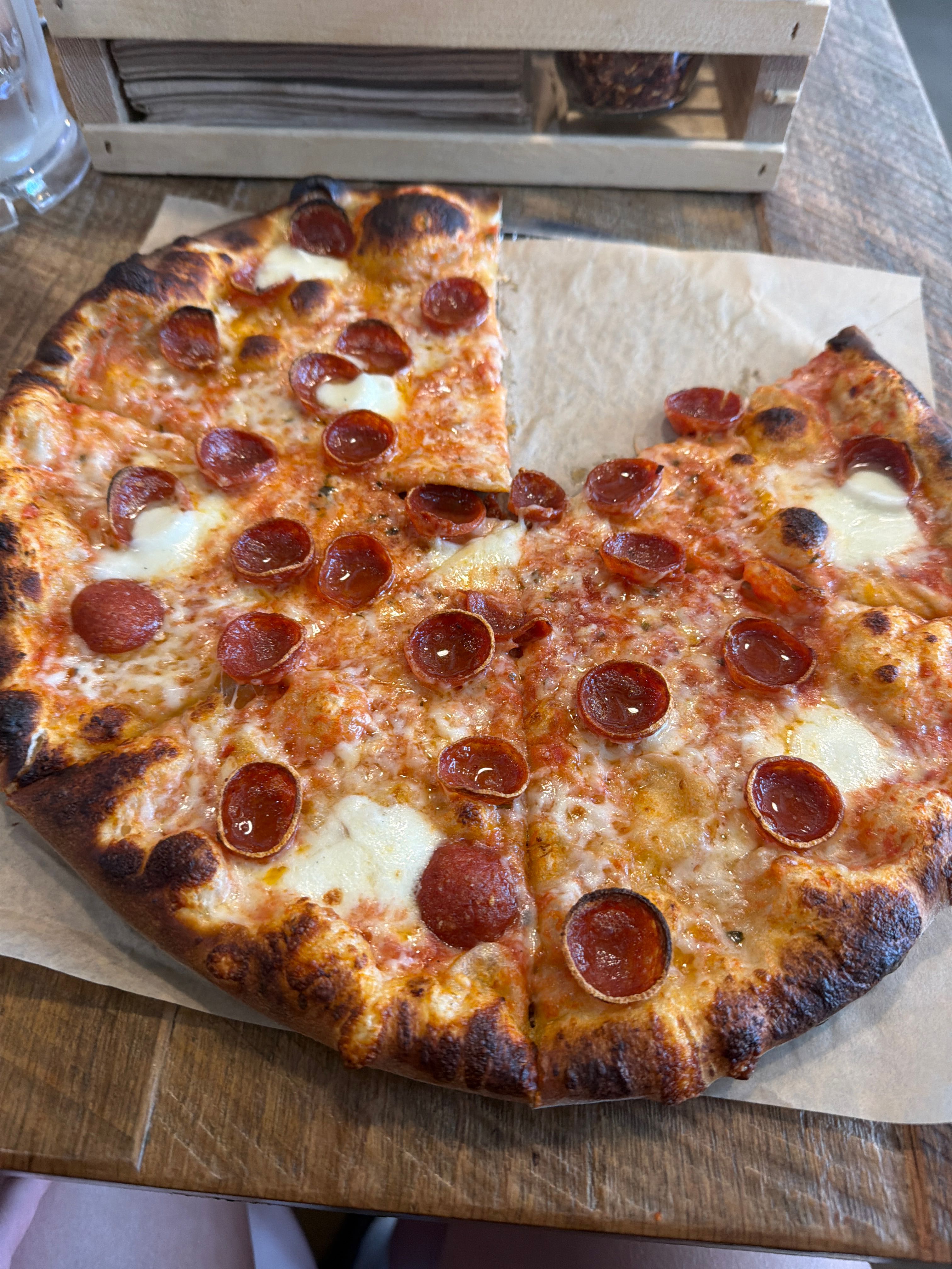 landon.bensten on One Bite Pizza App