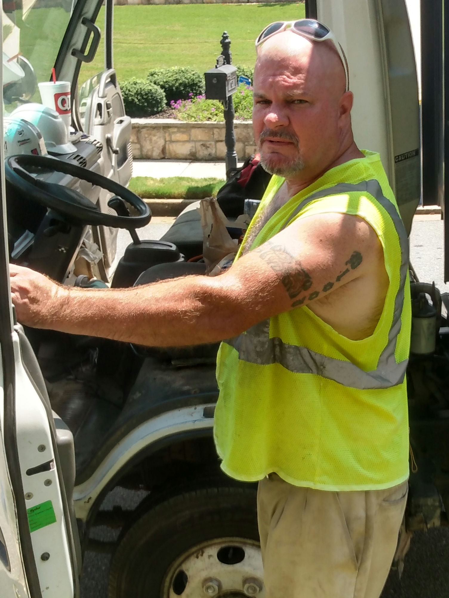 tom.housley on One Bite Pizza App