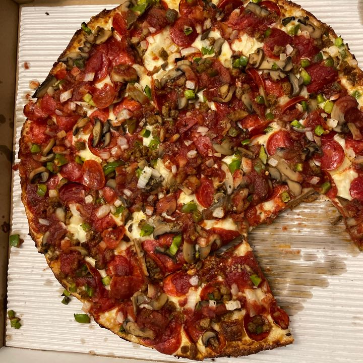 lph's Pizza Review at Ohio Pie Co Rocky River One Bite