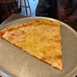 grady.hoaglund.pizzalover on One Bite Pizza App