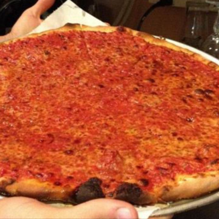 alex.vicens's Pizza Review at Roseland Apizza One Bite