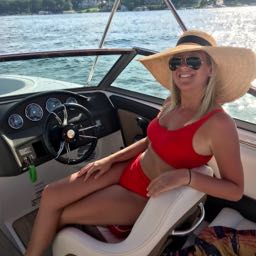 lexi.schnurr on One Bite Pizza App