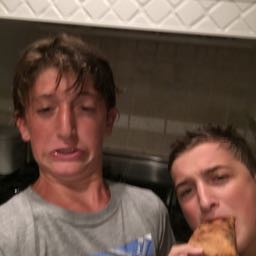 brockiepepperoni on One Bite Pizza App